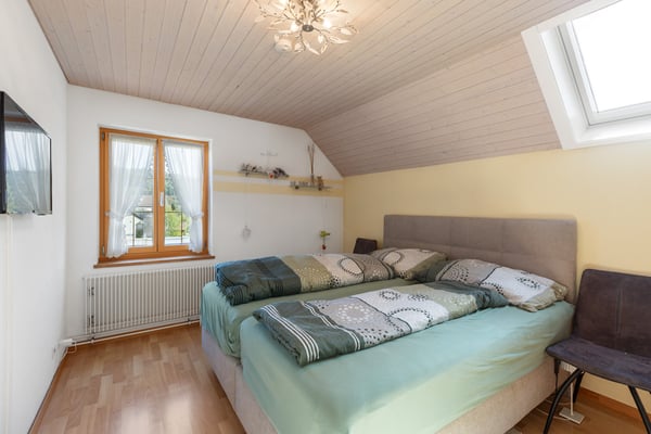 Ein Haus mit Geschichte: Grosszügiges 6.5-EFH mit schönem Wintergarten 12