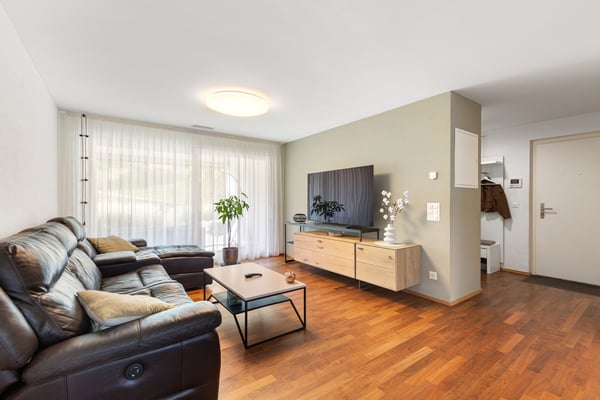 Wohnen mit Freiraum: Modern, 4.5 Zimmer und zwei Aussenbereiche 3