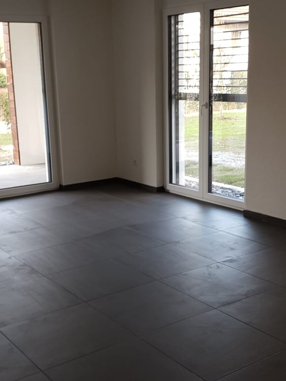 Luxuriöse 2 1/2 Zimmer-Wohnung mit eigenem Waschturm und grossen Balkon 7