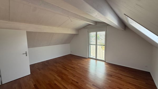 Luxuriöse 3 1/2 Minergie Maisonette Dach-Wohnung mit atemberaubende Aussicht und Balkon 12