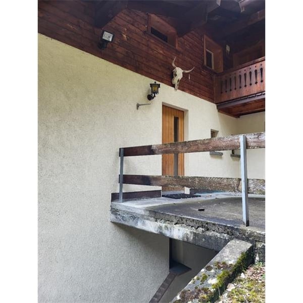 Gemütliche 2-Zimmer-Wohnung in ruhiger Lage in Langwies 2