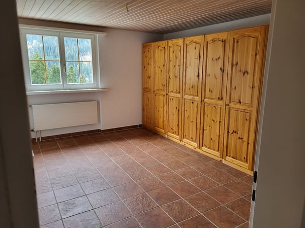 Gemütliche 2-Zimmer-Wohnung in ruhiger Lage in Langwies 7