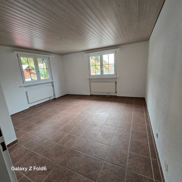 Gemütliche 2-Zimmer-Wohnung in ruhiger Lage in Langwies 12