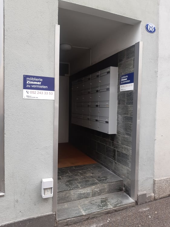 zentral gelegen, nur wenige Gehminungen zum Spisertor 7