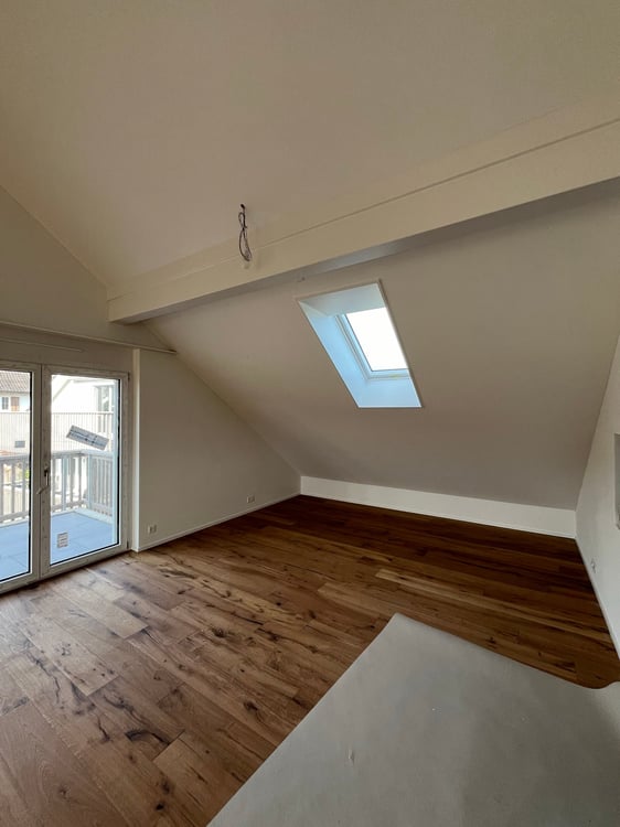 Dachwohnung mit Weitsicht an bester Sonnenlage im Zürcher Weinland 5