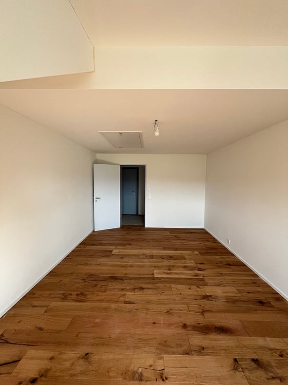 Dachwohnung mit Weitsicht an bester Sonnenlage im Zürcher Weinland 7