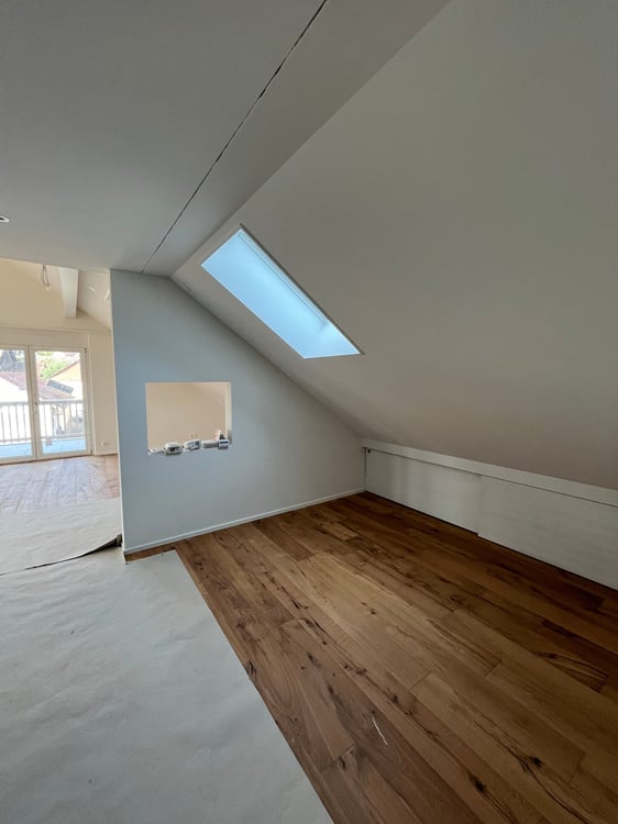 Dachwohnung mit Weitsicht an bester Sonnenlage im Zürcher Weinland 6