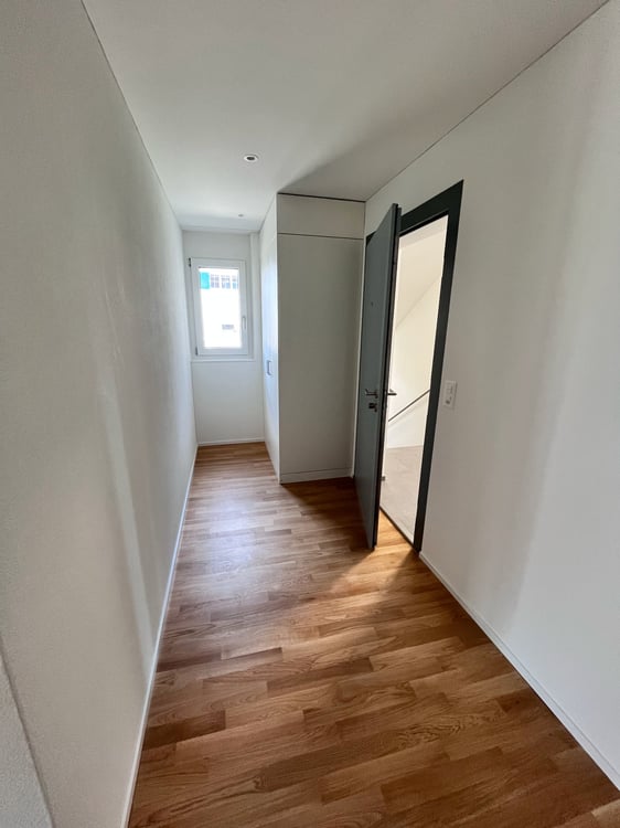 Erdgeschosswohnung mit Weitsicht an bester Sonnenlage im Zürcher Weinland 4
