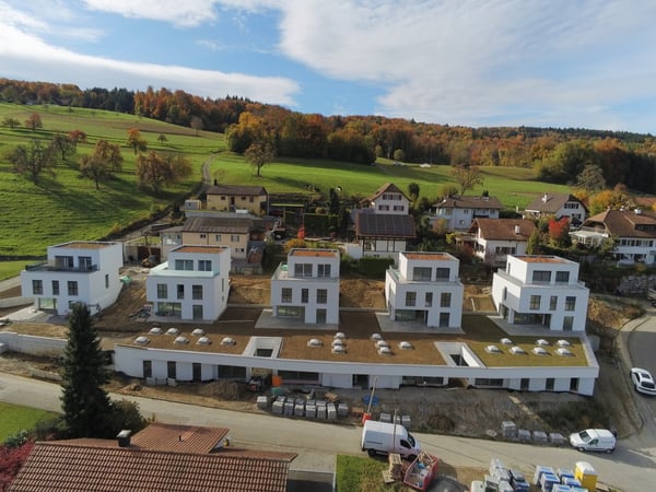 Schlüsselfertige 1.5-Zimmer Haus mit Weitblick 8