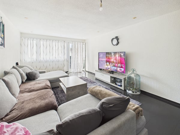 Gut erhaltene 1.5-Zimmer im Zentrum 3