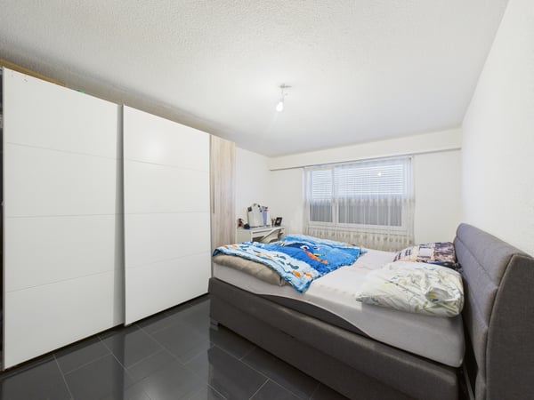 Gut erhaltene 1.5-Zimmer im Zentrum 8