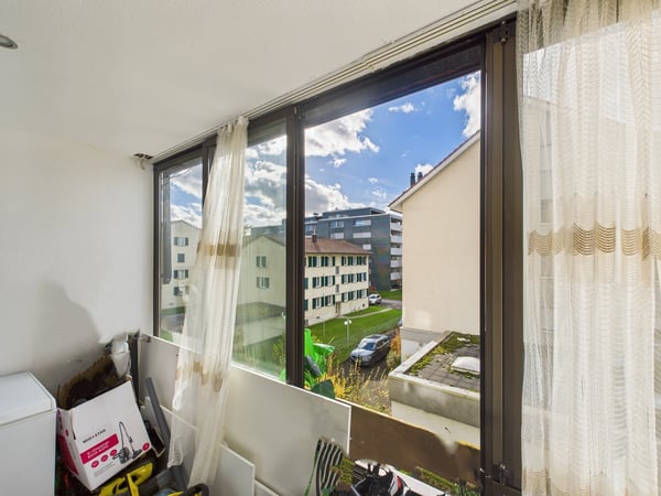 Gut erhaltene 1.5-Zimmer im Zentrum 12