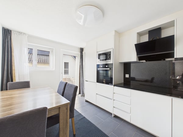 Exklusive Lage 1.5-Zimmer Reihenhaus Volketswil 5