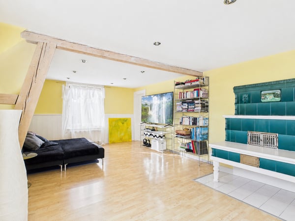 6.5-Zimmer Liebhaber Villa mit Swimmingpool in Seon 8