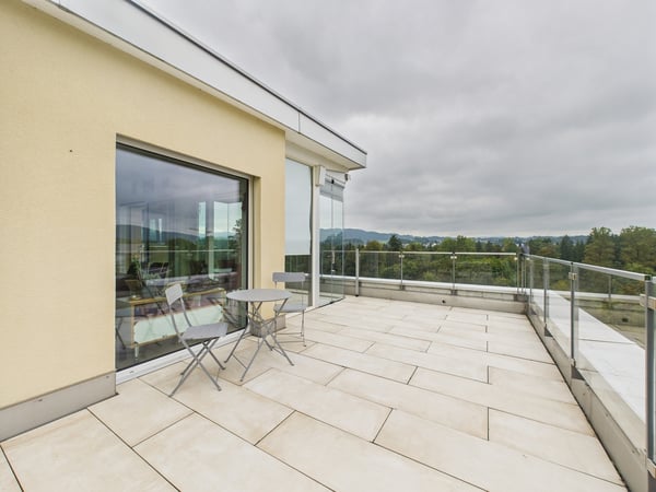 Moderne 3.5-Zimmer Attikawohnung mit Terrasse 11