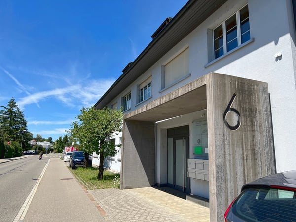 Helle und grosszügige Gewerberäume direkt am Greifensee 2