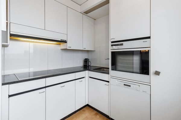 Schickes Pied-à-terre mit bester Aussicht- 1.5 Zimmer Dachwohnung 9