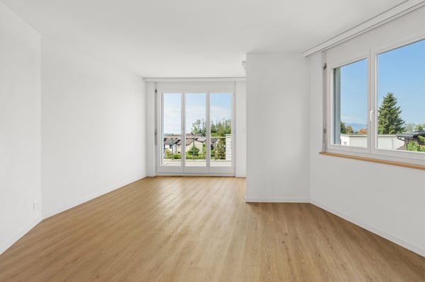7-Zimmer-Einfamilienhaus mit Einliegerwohnung in Dürnten kaufen 9