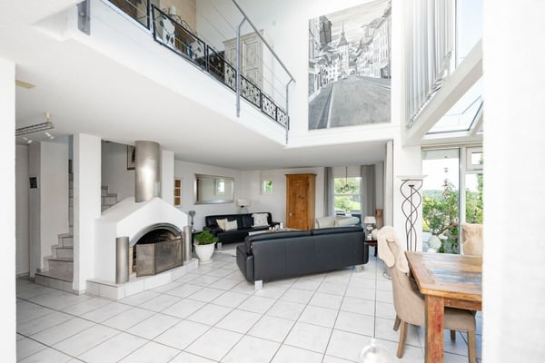 Einfamilienhaus mit Weitsicht und gehobenem Innenausbau 5