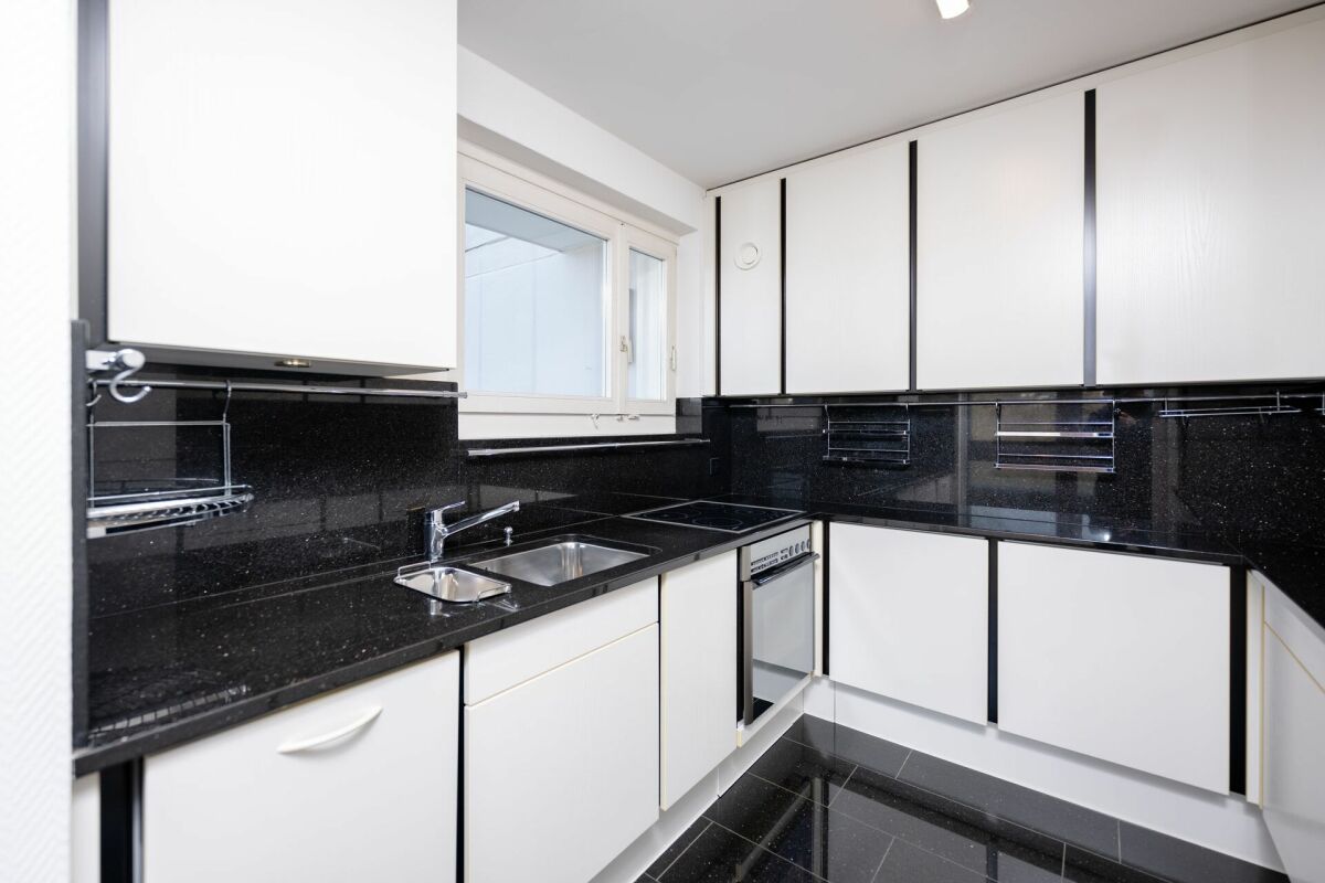 Exklusive 3.5-Zimmer-Attikawohnung mit grosser Terrasse und Wellnessbereich