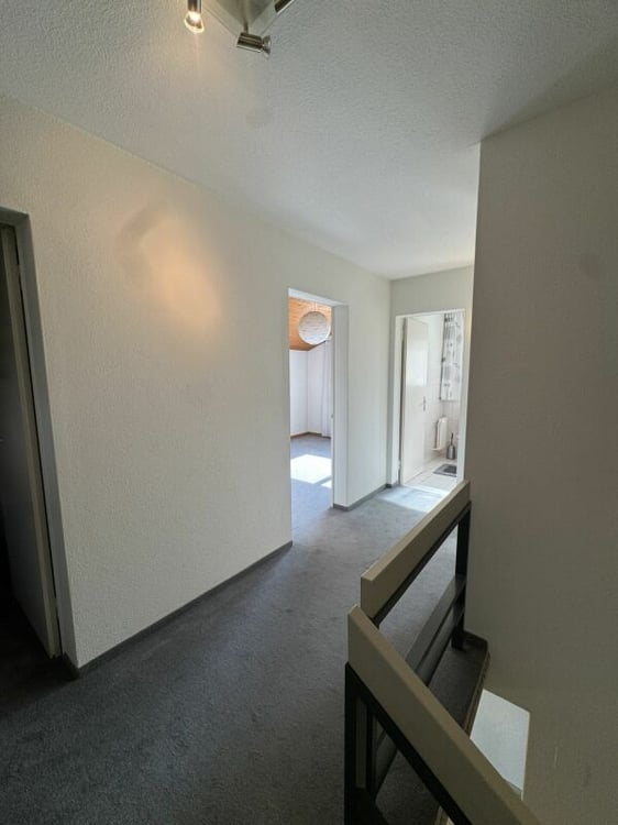 Neu renoviertes Einfamilienhaus in Unterentfelden 18