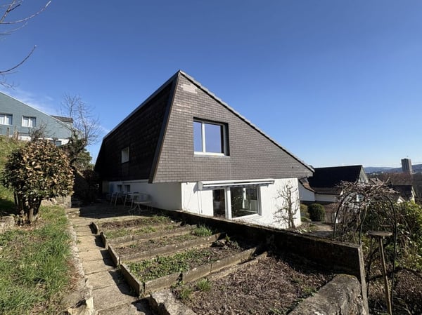 Wohnen mit Aussicht - Einfamilienhaus in Rombach 16
