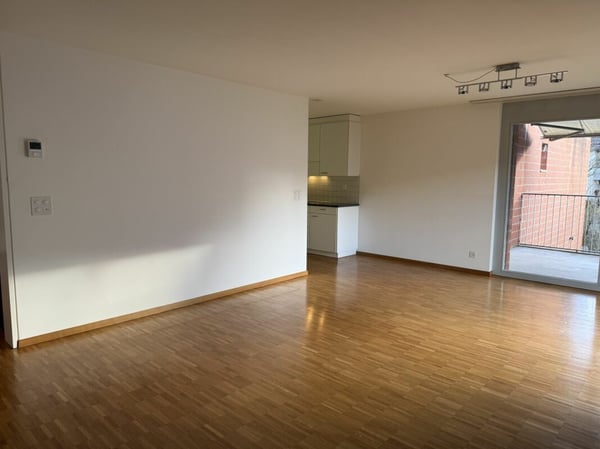 Attraktive 4.5-Zimmerwohnung an ruhiger Wohnlage in Küttigen 4