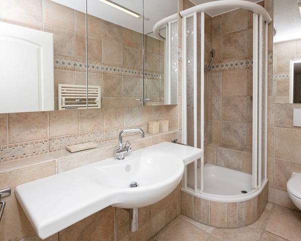 Attikawohnung mit privater Sauna in Aarau 5