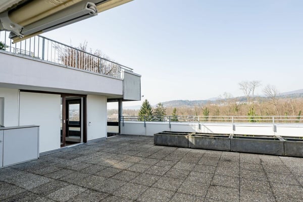 Attikawohnung mit privater Sauna in Aarau