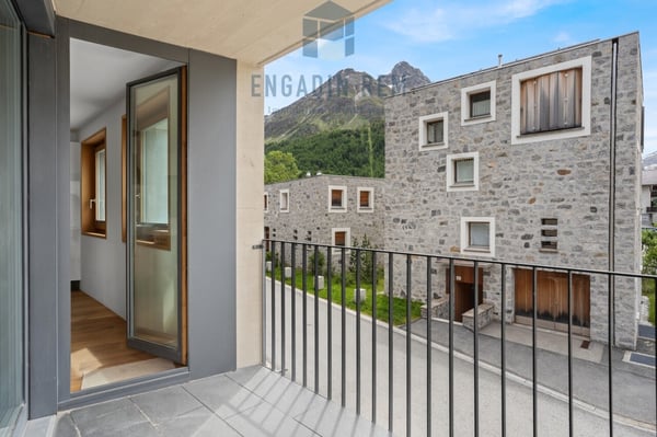 Stilvolle 4.5-Zi-Wohnung mit hochwertigem Ausbau und gedecktem Balkon 5