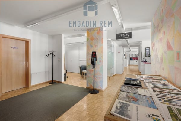 Bürofläche respektive Etagenwohnung mit Entwicklungspotenzial 2