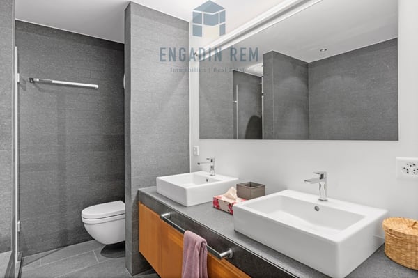 Hochwertige 4.5-Zimmer-Wohnung in Maloja zu einem attraktiven Preis 7