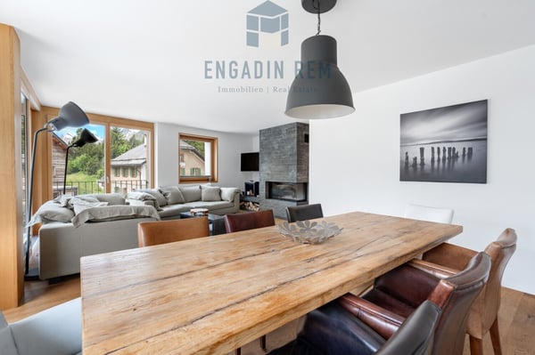 Hochwertige 4.5-Zimmer-Wohnung in Maloja zu einem attraktiven Preis 1