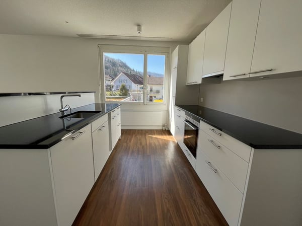 Schöne Wohnung mitten im Zentrum von Trimbach! 3