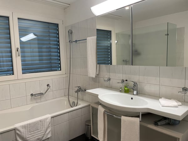 Wohnen wie im Hotel - vollausgestattete 1.5-Zimmer-Wohnung im Service-Wohnpark Freihofmatte 8