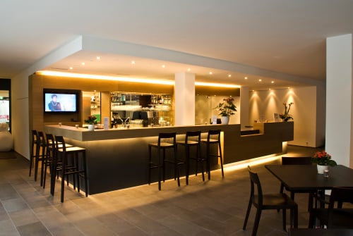 Gartenwohnung mit Wintergarten und Service 16