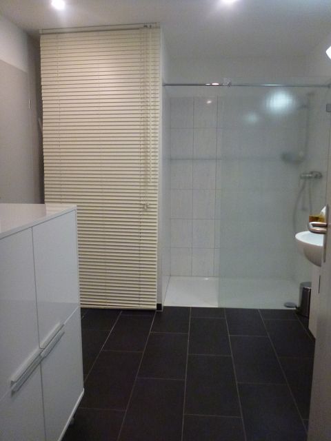 Gartenwohnung mit Wintergarten und Service 13