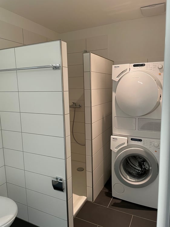 Sonnige 2,5 Zimmer-Wohnung mit Balkon 4