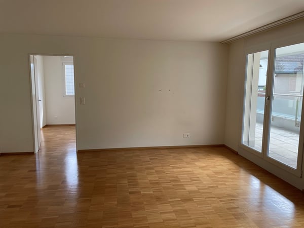 Sonnige 2,5 Zimmer-Wohnung mit Balkon 9