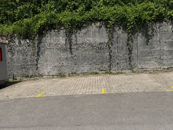 Aussenparkplätze - Ideal für Zweitautos sowie saisonale Fahrzeuge 3