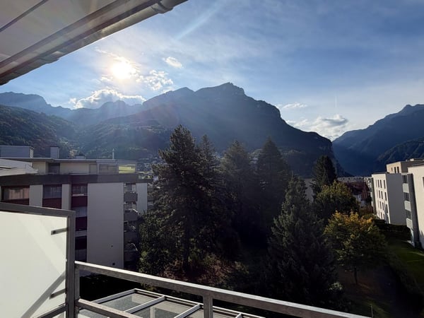 Charmante 5.5-Zimmer-Dachwohnung mit Bergpanorama in Schattdorf 6