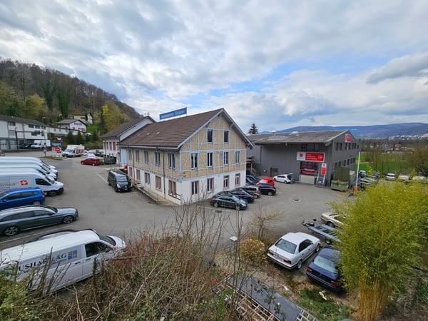 10 m² Gewerbe-/Hobbyraum im Gewerbezentrum Wöschnau zu vermieten 1