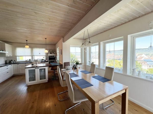 Einzigartiges, freistehendes Schwedenhaus mit herrlicher Fernsicht 3