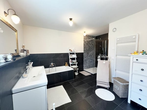 Einzigartiges, freistehendes Schwedenhaus mit herrlicher Fernsicht 8