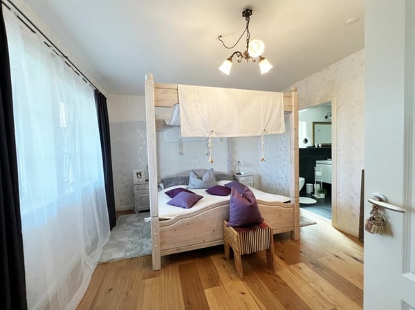 Einzigartiges, freistehendes Schwedenhaus mit herrlicher Fernsicht 7