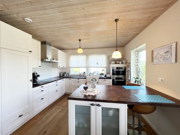 Einzigartiges, freistehendes Schwedenhaus mit herrlicher Fernsicht 4