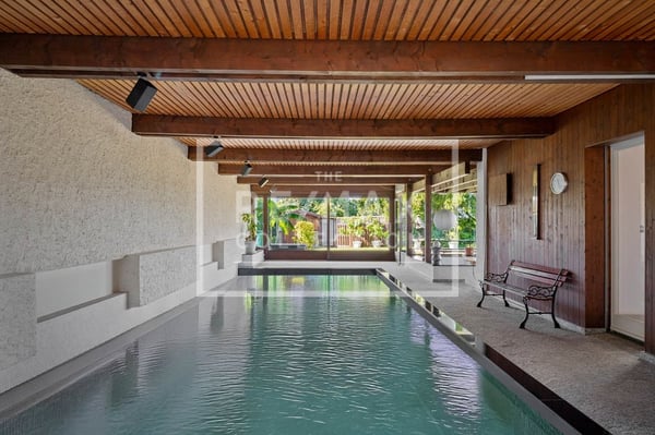 8.5 Zimmer-Haus mit Hallenbad, Sauna und Einliegerwohnung! Unverbaubare Aussicht! 13