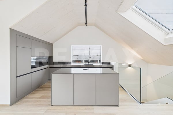 NEUBAU! Superschöne 1.5 Zimmer Dach-Maisonettewohnung mit Balkon in Lachen SZ zu mieten! 4