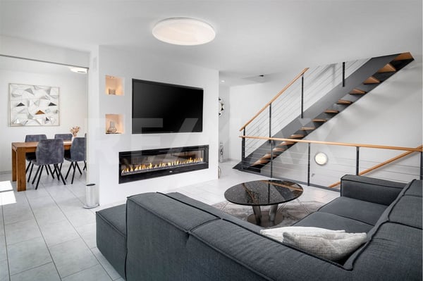 Grosse 1.5 Zimmer-Maisonettewohnung mit gepflegtem Garten und Privatsphäre! 4