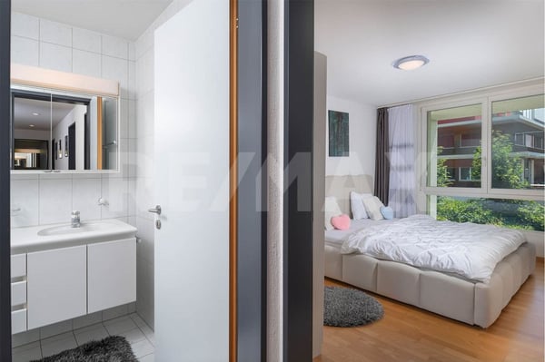Grosse 1.5 Zimmer-Maisonettewohnung mit gepflegtem Garten und Privatsphäre! 9